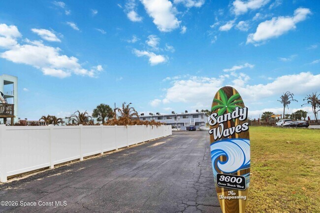 Building Photo - 3600 Ocean Beach Blvd