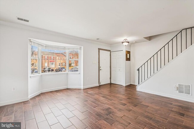 Building Photo - 3608 Felmore Ct