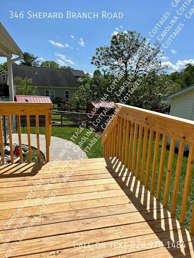 Building Photo - 346 Sheppard Branch Rd