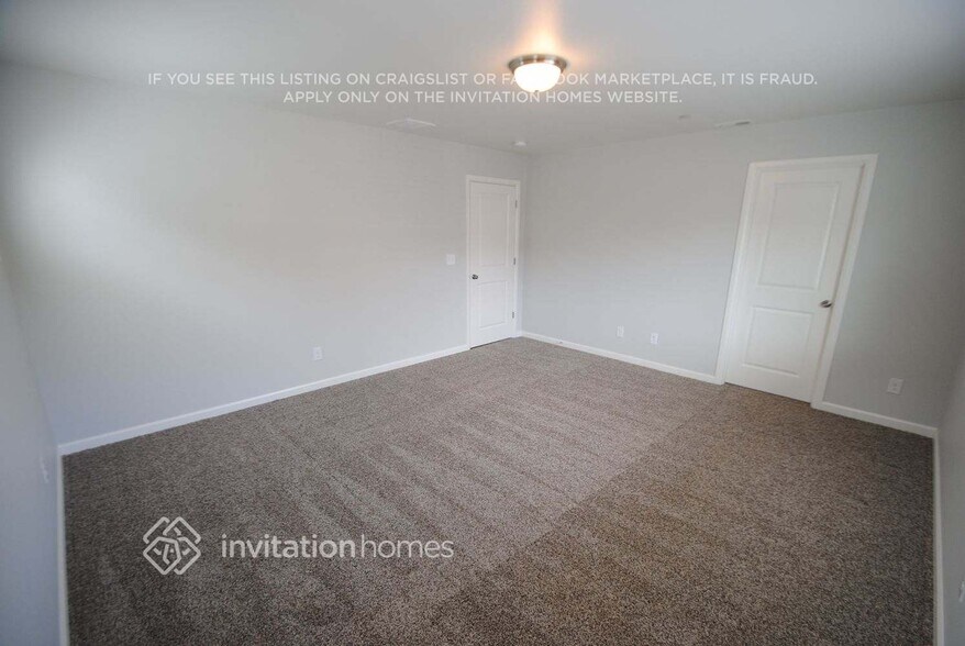 Building Photo - 606 Meadowwood Dr SW