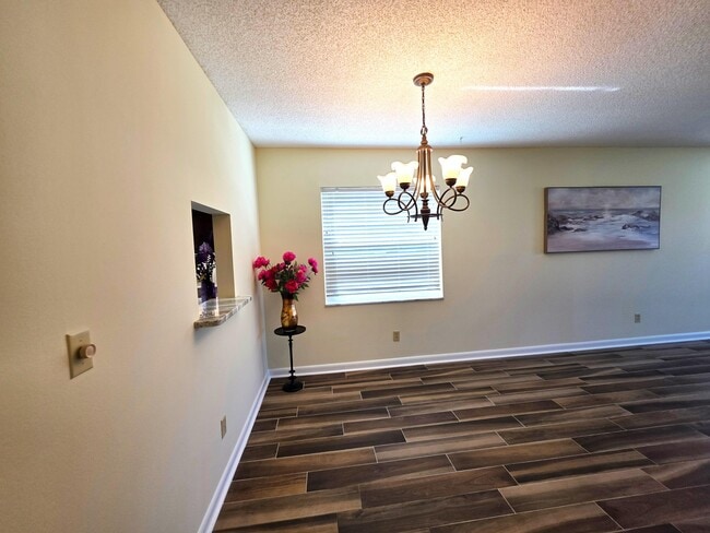 Building Photo - 88 Crooked Tree Ln