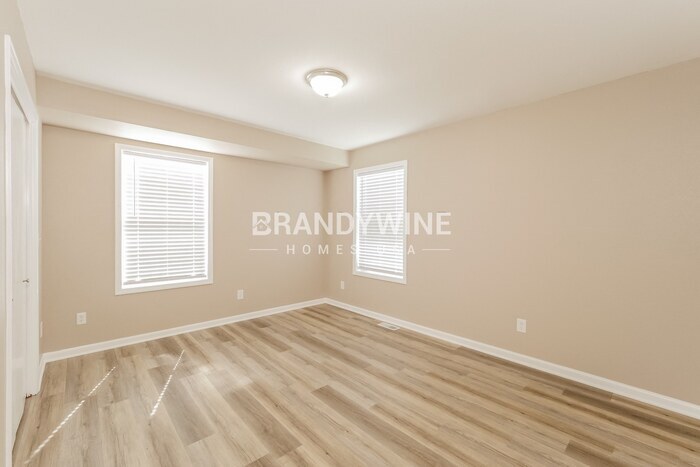 Building Photo - 800 S Butler Dr