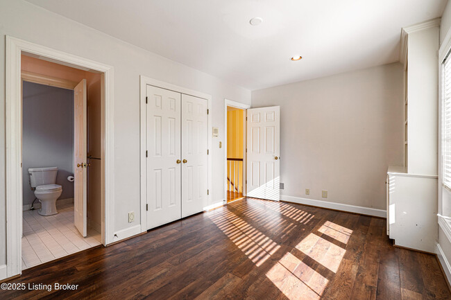 Building Photo - 303 Coralberry Rd