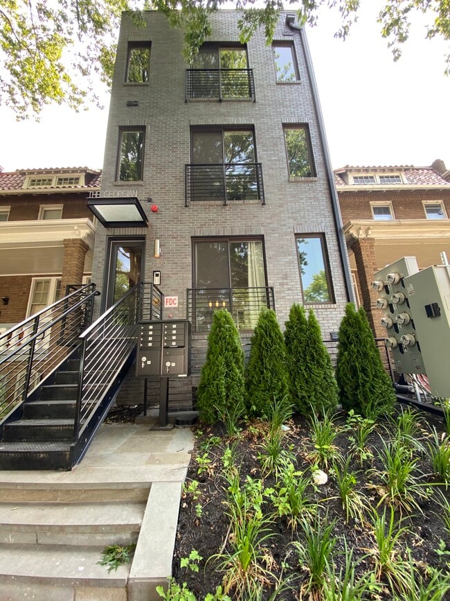 Building Photo - 7129 Georgia Ave NW