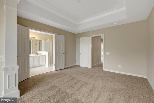 Building Photo - 43787 Tattinger Terrace