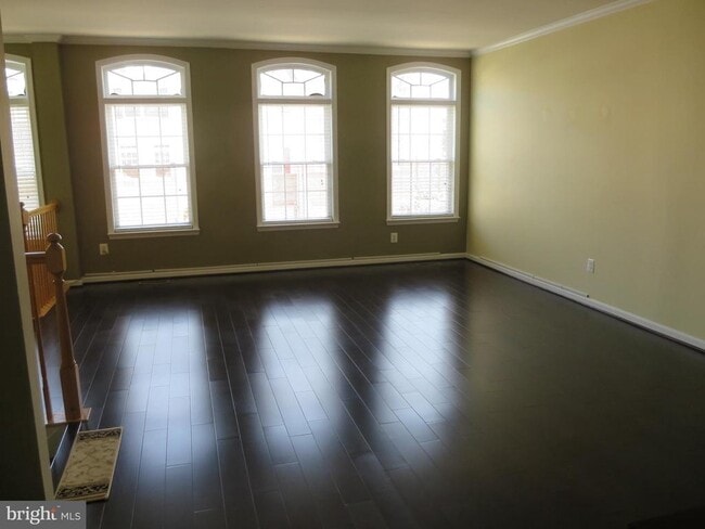 Building Photo - 1503 Shields Terrace NE