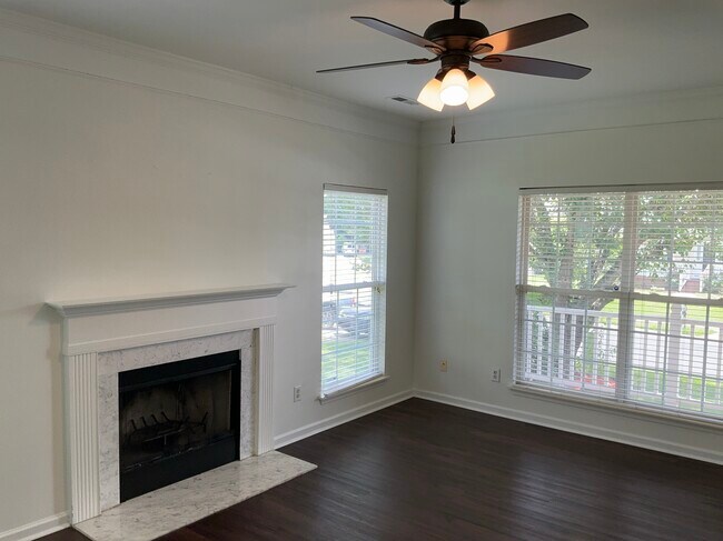 Building Photo - 12335 Shadow Ridge Ln