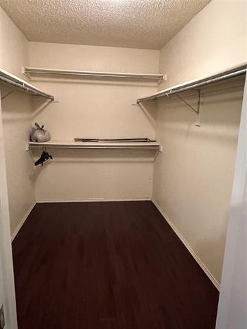 Building Photo - 554 Valley View Dr