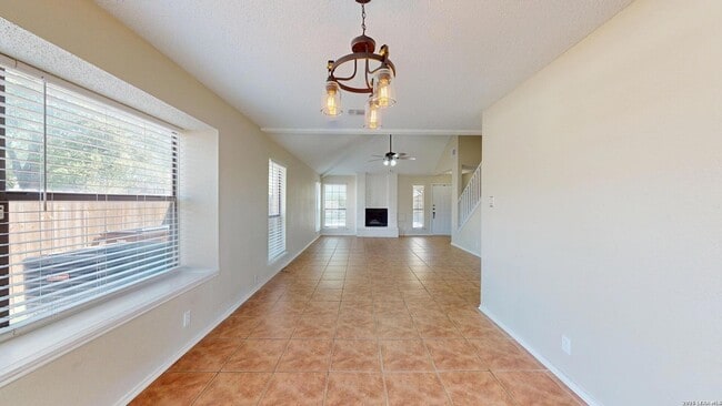 Building Photo - 2210 Muddy Peak Dr