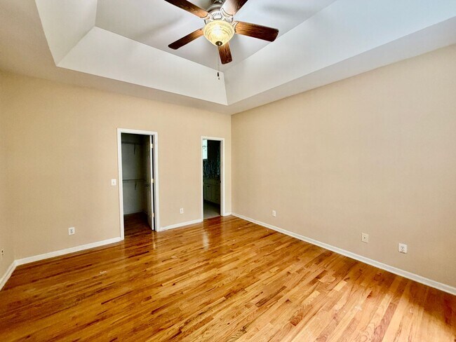 Building Photo - 27 Greenbrook Ct