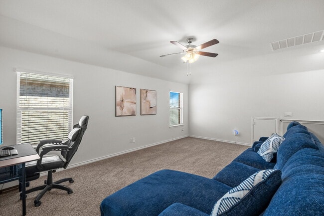 Building Photo - Beautiful 4 Bedroom Home in Spiritas Ranch Near Lake Lewisville