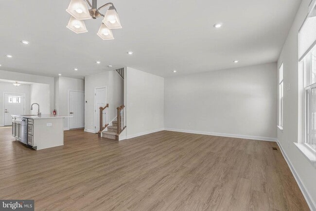 Building Photo - 88 Rosemary Wy