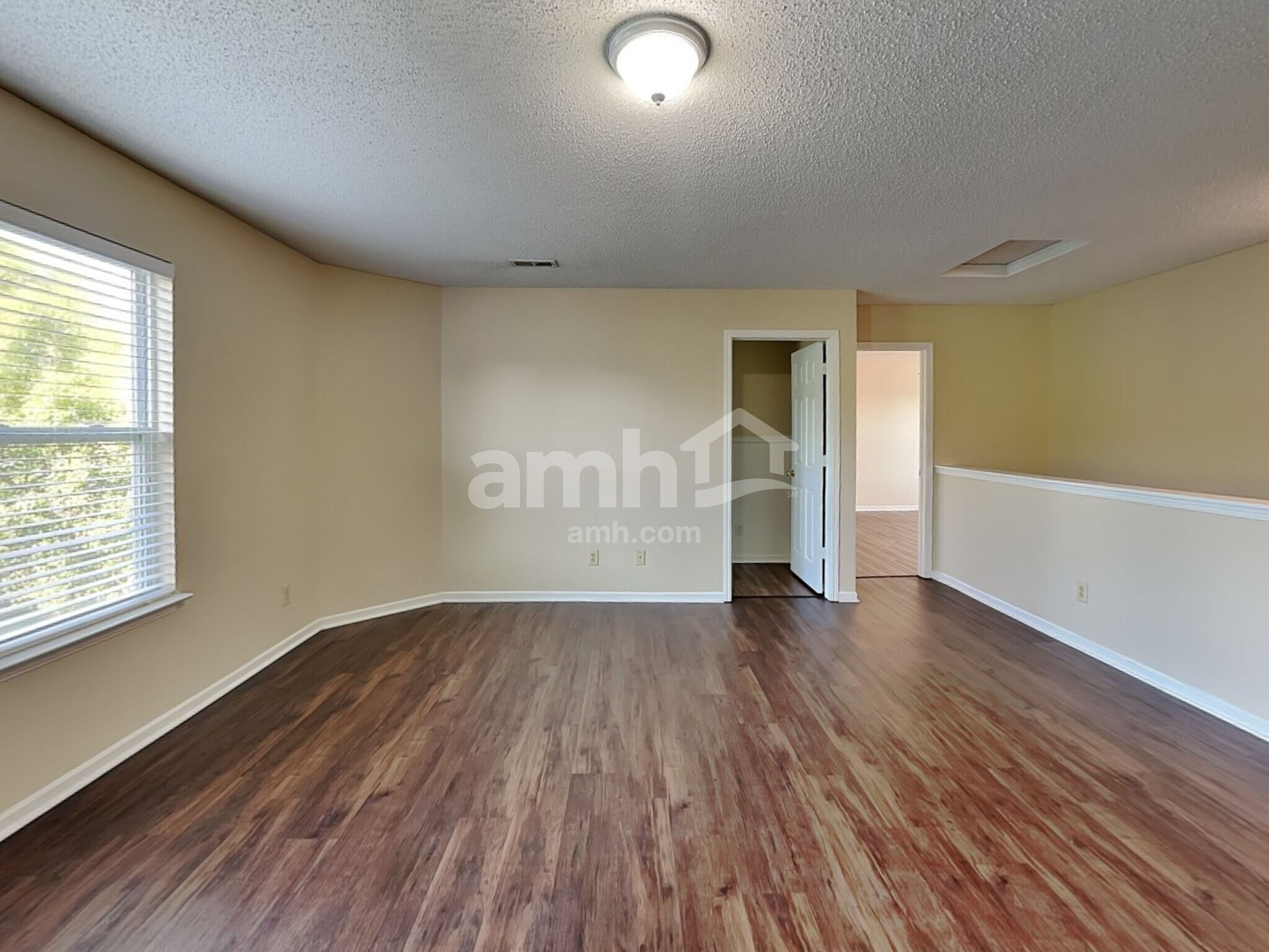 Building Photo - 24 Winterwood Dr