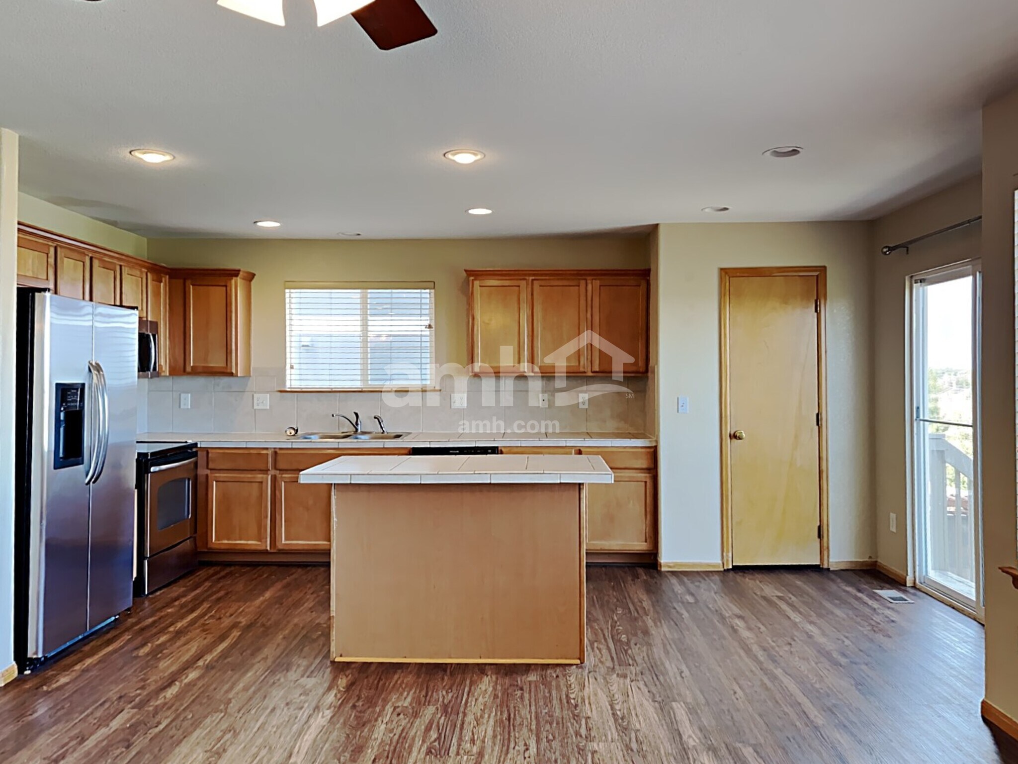 Building Photo - 6293 Brantly Ave