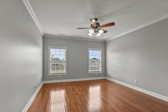 Building Photo - 25756 Iron Gate Dr