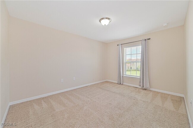 Building Photo - 3737 Crofton Court