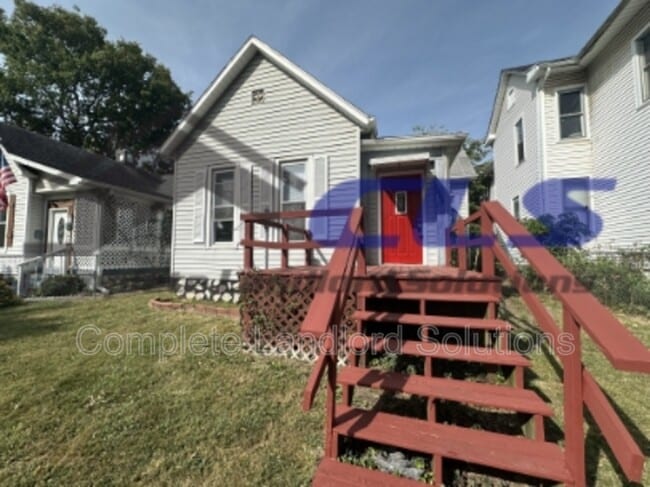 Building Photo - 1009 S 8th St