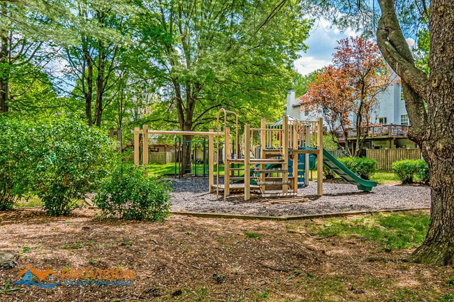 Building Photo - 2589 Ambling Cir