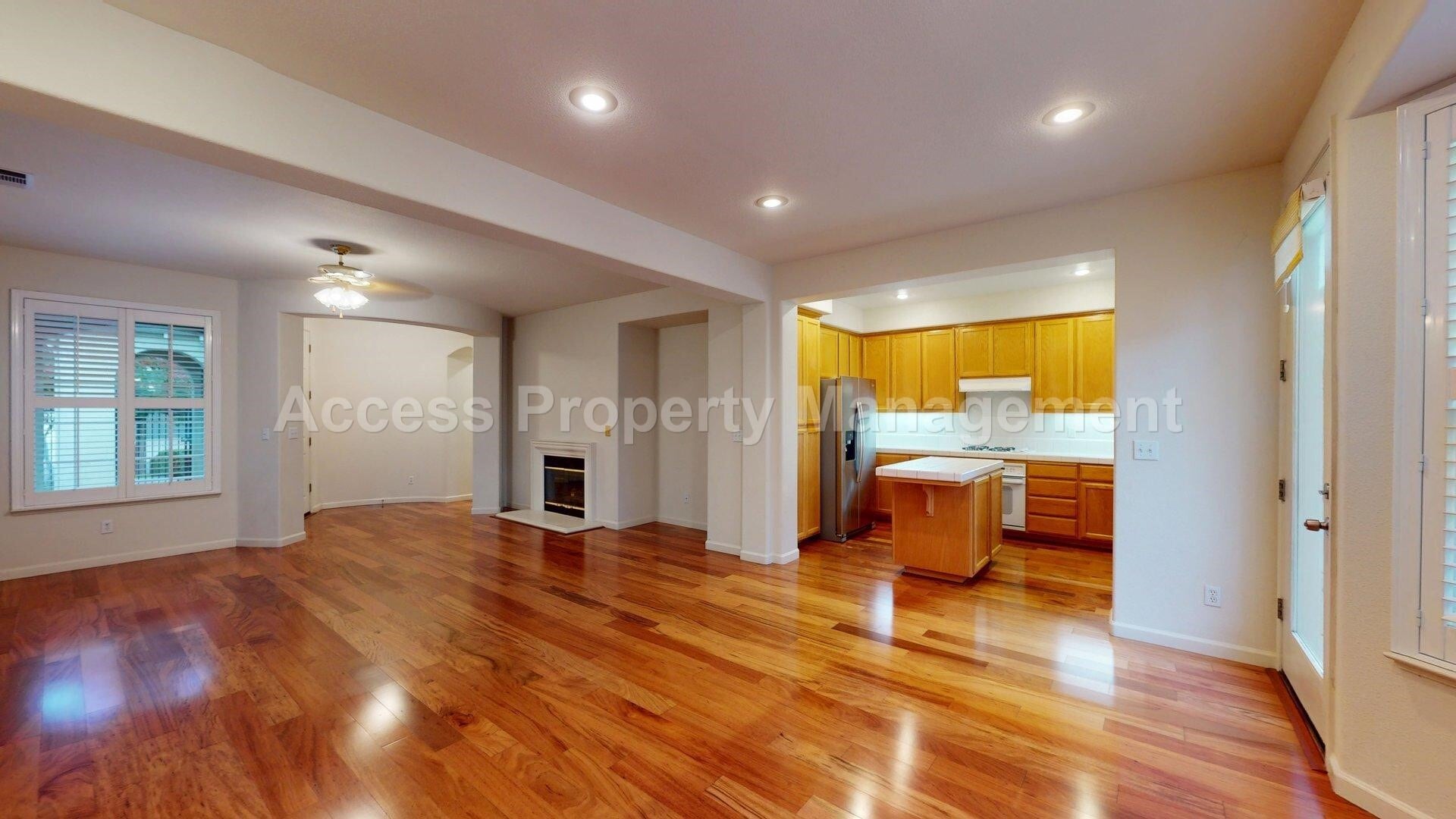 Building Photo - 4177 Sunny Ln