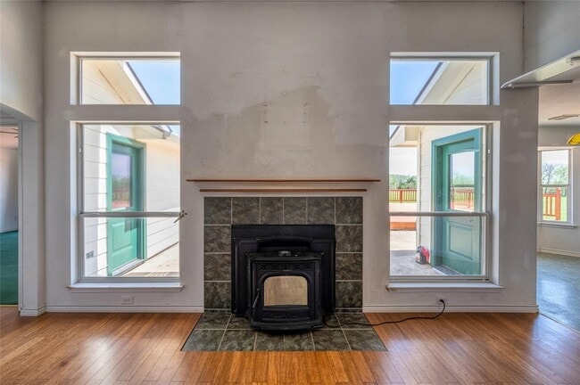 Building Photo - 4705 Farmington Rd