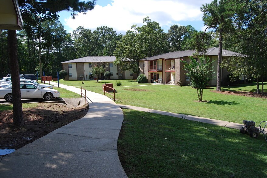 Woodcroft Apartments 3131 Carl Rd Moody AL 35004 Apartment