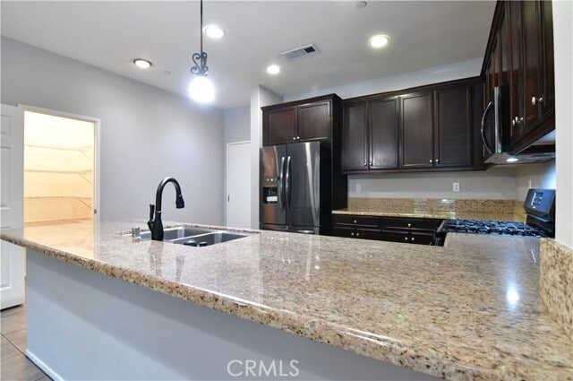 Building Photo - 6338 Mindelo Ln