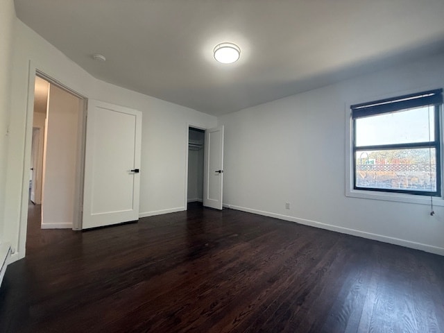Building Photo - 632 7th Ave