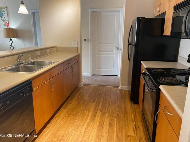 Building Photo - 5617 Bowden Rd