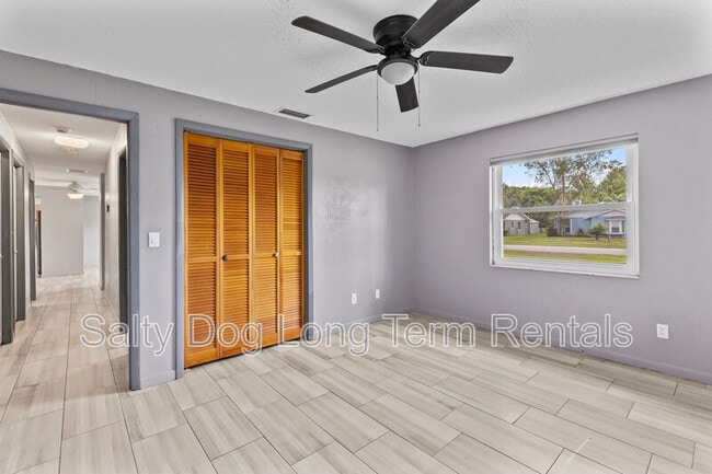 Building Photo - 800 Black Duck Dr