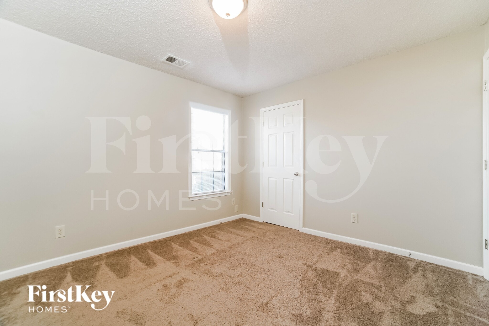 Building Photo - 5001 Rabbit Cross Cove