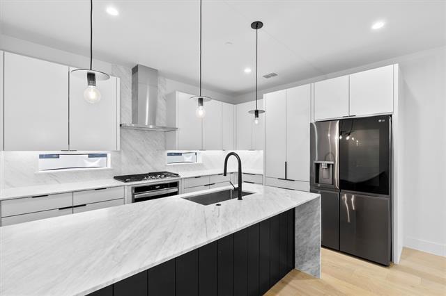 Building Photo - 1147 N Madison Ave