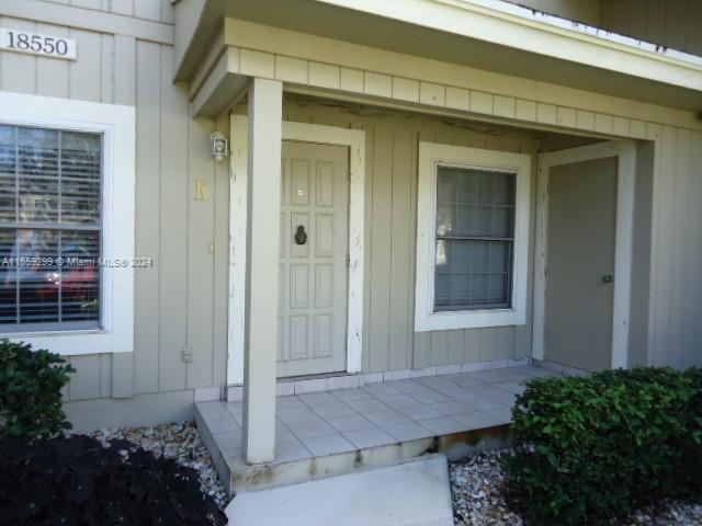 Primary Photo - 18550 SE Wood Haven Ln