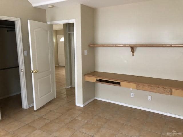 Building Photo - 16 Cervantes Ave