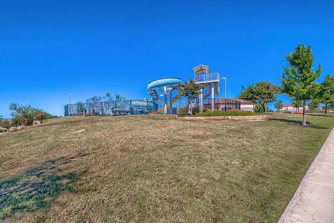 Building Photo - Stunning 4-bedroom offering 50% OFF first month's rent!!