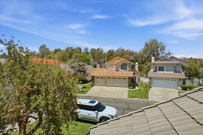 Building Photo - 26848 Hummingbird Cir