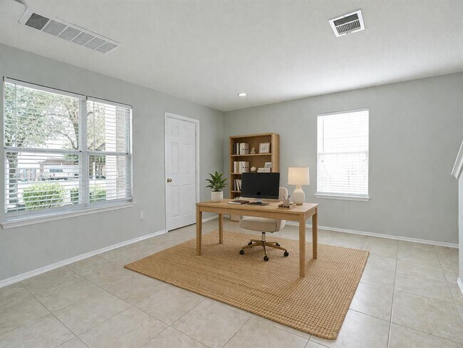 Building Photo - 102 Blanco Woods Blvd