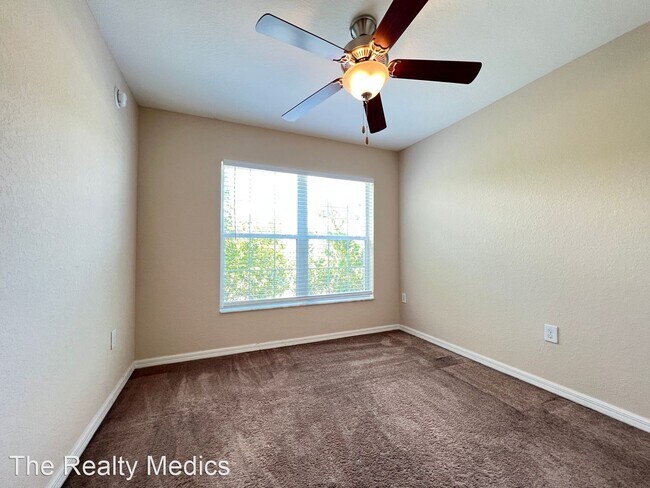 Building Photo - 3 br, 2 bath House - 4815 Summerfield Cir