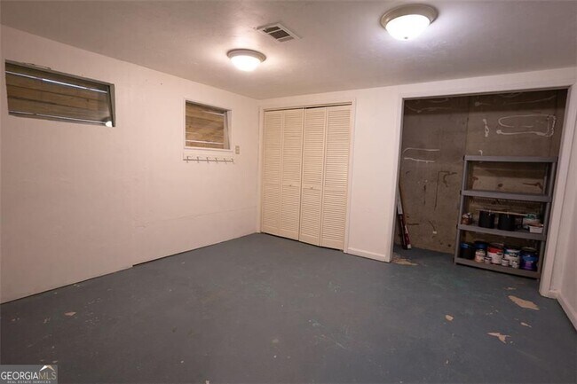 Building Photo - 1540 Magnolia Pl