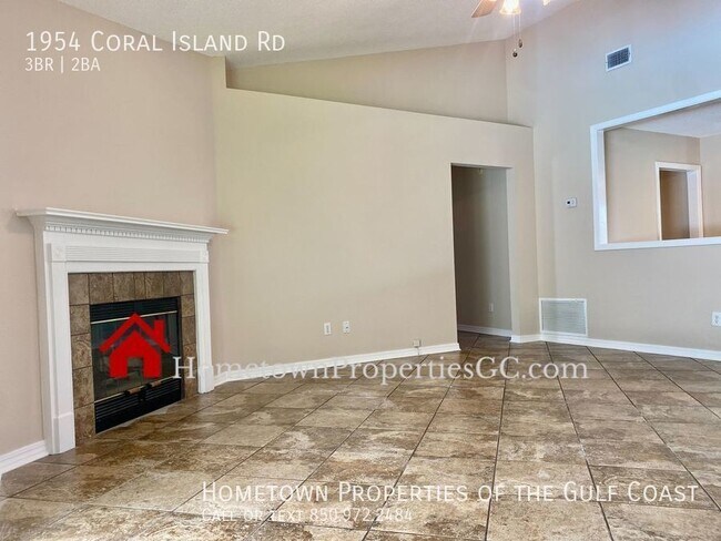 Building Photo - POOL HOME near Naval Air Station Pensacola!