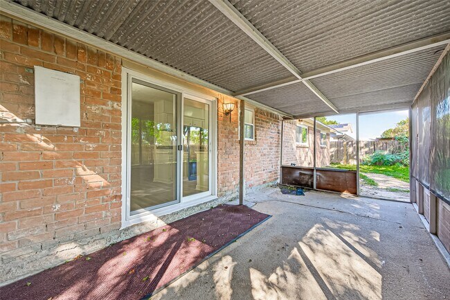 Building Photo - 4123 Cedar Gardens Dr