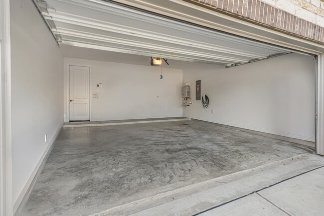 Building Photo - 17702 Sea Rosemary Ct