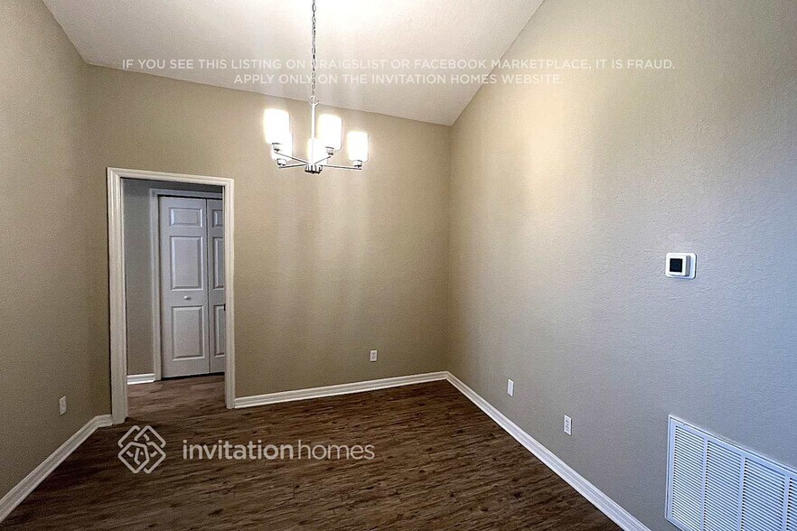 Building Photo - 15035 Sawgrass Bluff Dr