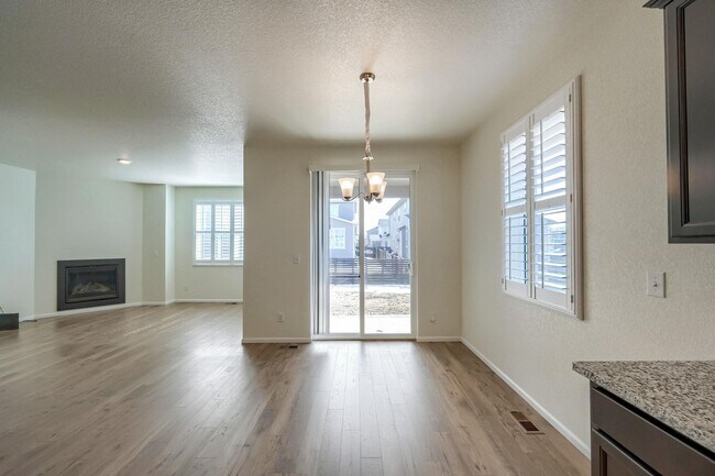 Building Photo - 4 Bedroom single family Ranch (Conner) hom...