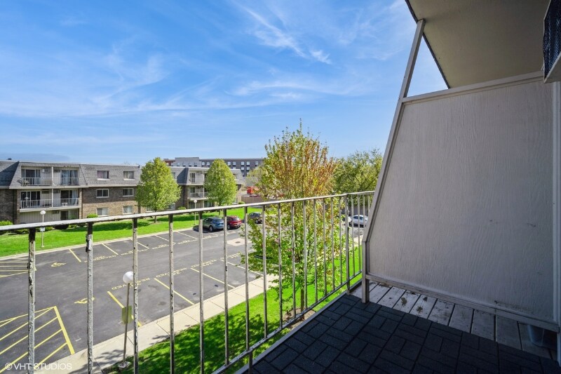 Building Photo - 974 Crabapple Dr