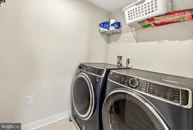 Building Photo - 167 Aspen Ln