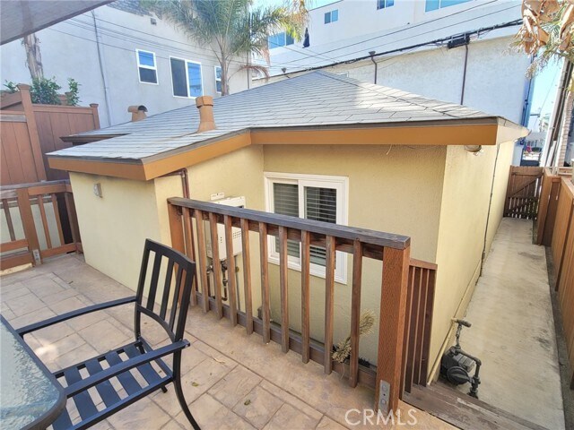 Building Photo - 321 Manhattan Ave