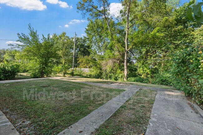 Building Photo - 615 Lynn Haven Ln