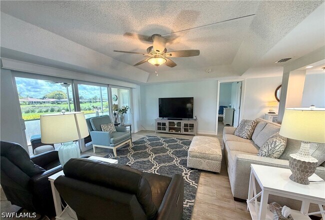 Building Photo - 105 Penny Ln