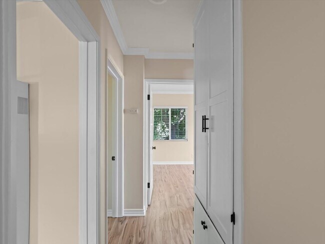 Building Photo - 3801 Legion Ln
