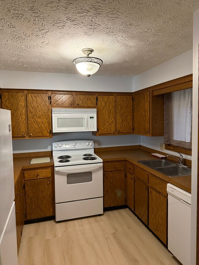 Building Photo - 3112 20th St NW